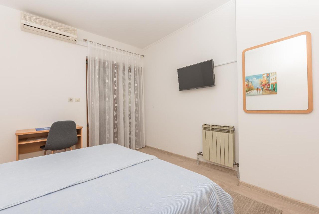 Apartmani Cesljar Makarska Exterior photo